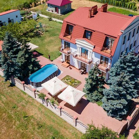Dom Fedorovyh Hotel Sergejevka Eksteriør billede